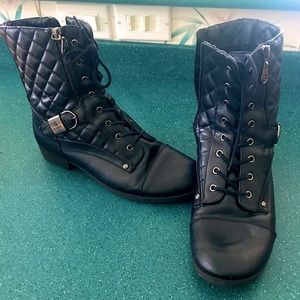 black faux leather guess combat boots